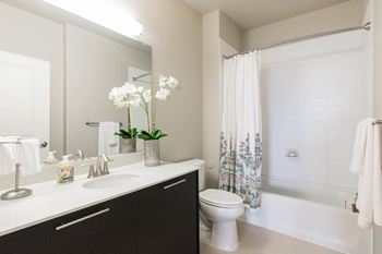Soaking tubs